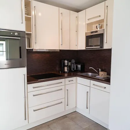 Parkresidenz We 06 *